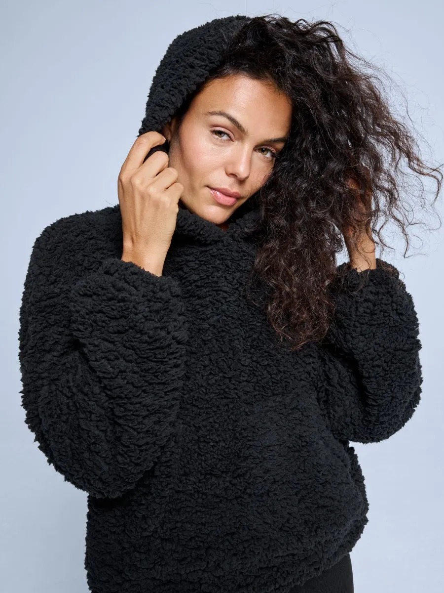 Poederbaas Fluffy Hoodie Dames Four Seasons Zwart